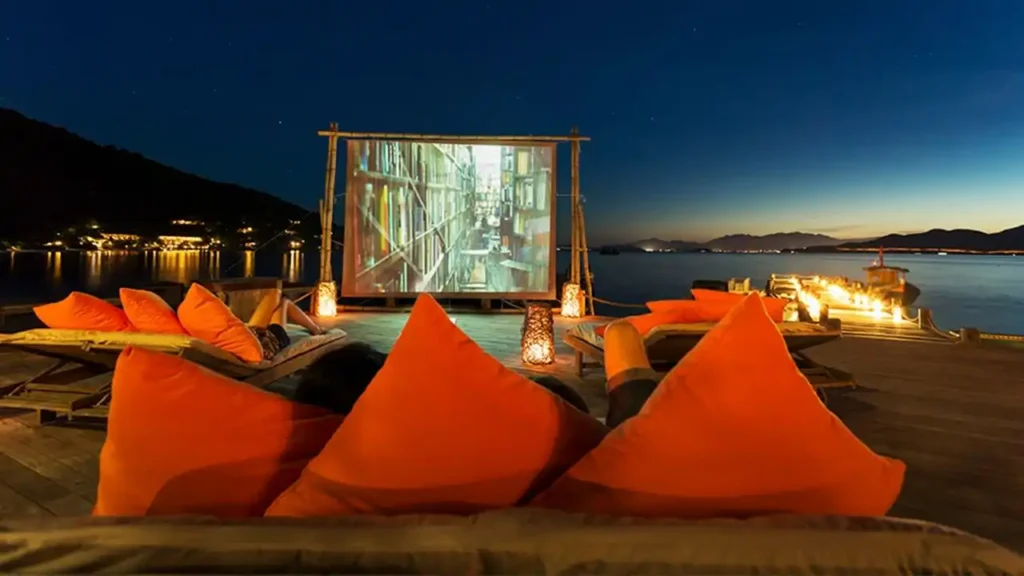 Hyde Residences outdoor cinema