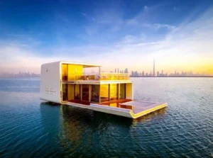 Kleindienst Group Floating Seahorse Dubai: Luxurious floating villas with underwater rooms at the world island