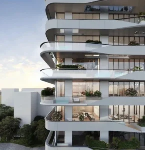 Bayview Boulevard 10