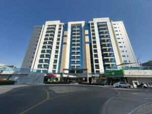 Paradise View II by Dugasta: Ready Apartments in Majan